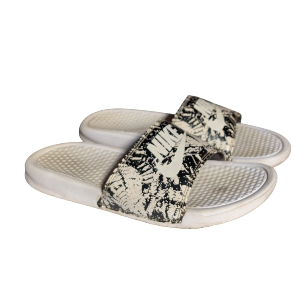 Nike Benassi JDI Sandals Women's Size 8 Black White Athleisure Comfort Casual